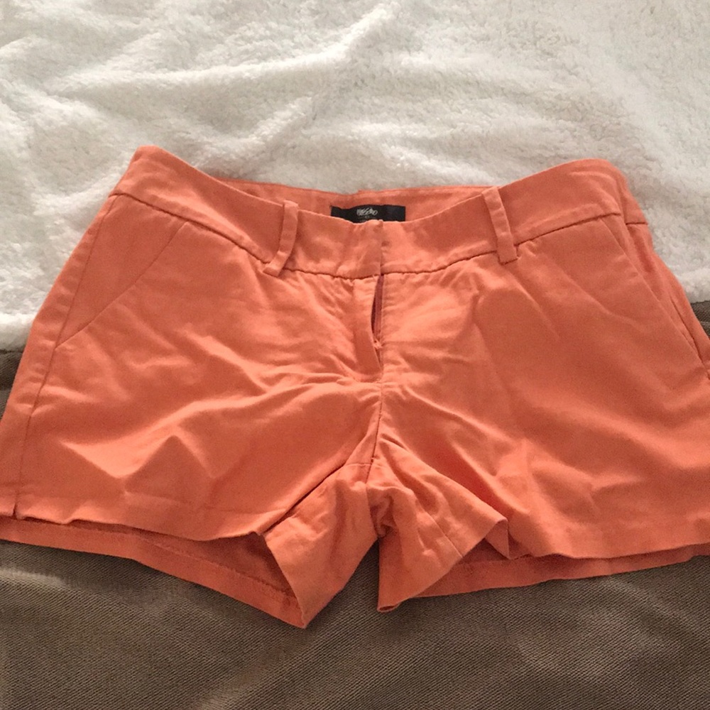 Cute short shorts😍